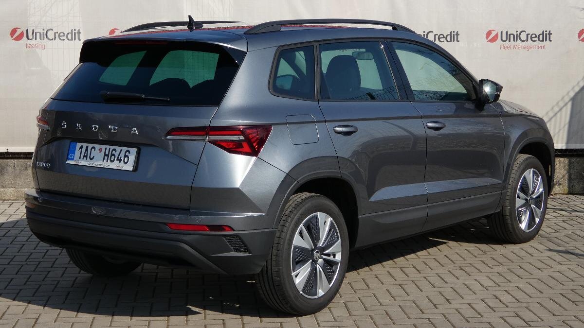Škoda Karoq SUV / Terénní 1,5 l 110 kw