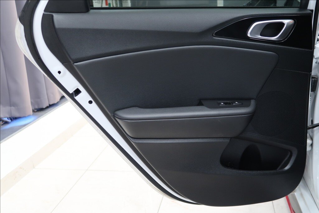 KIA ProCeed Kombi 1,6 l 150 kw