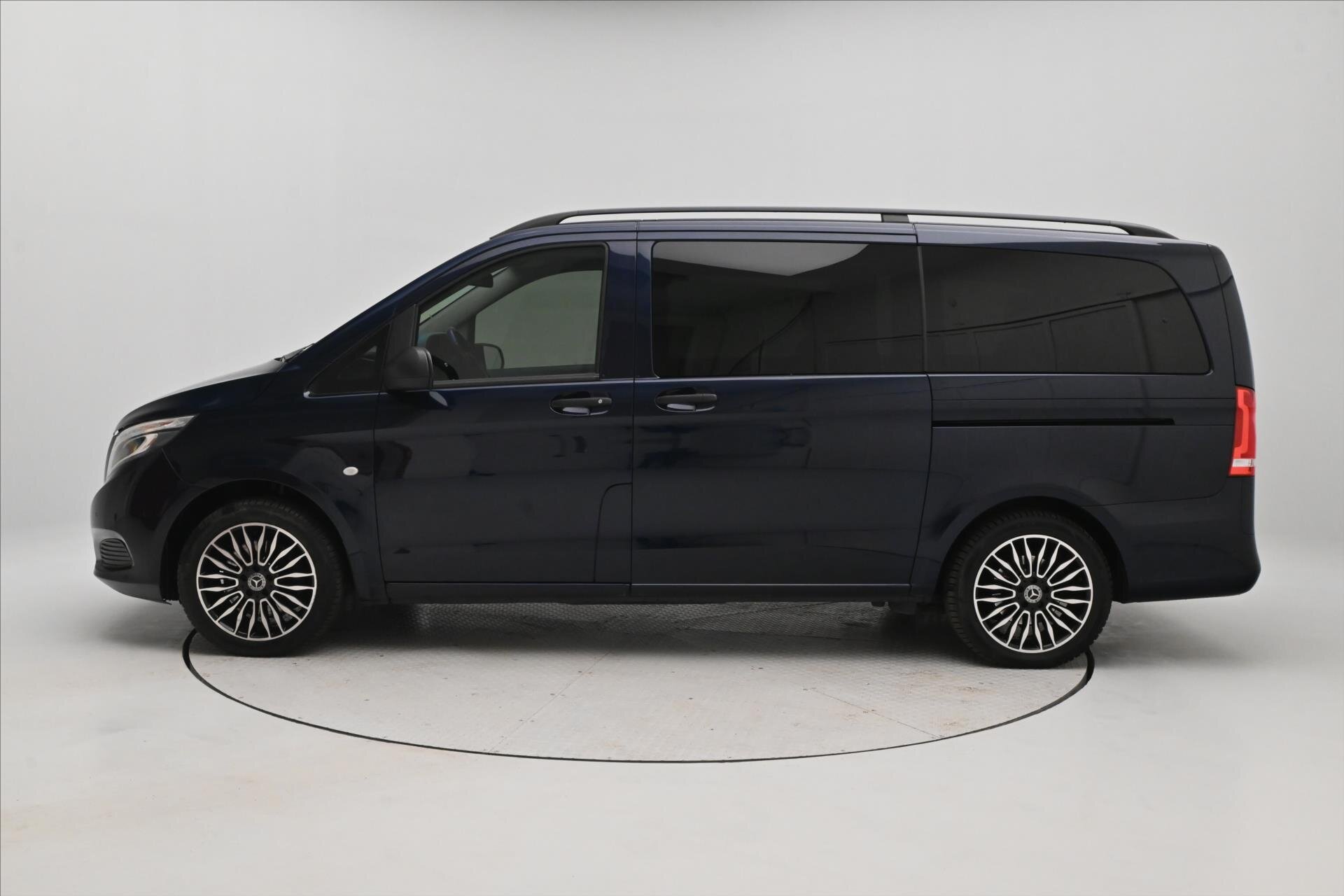 Mercedes-Benz Vito MPV 2,1 l 120 kw