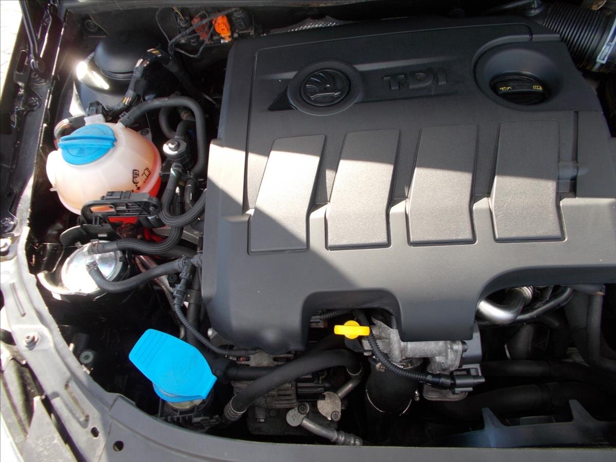 Škoda Roomster MPV 1,6 l 66 kw