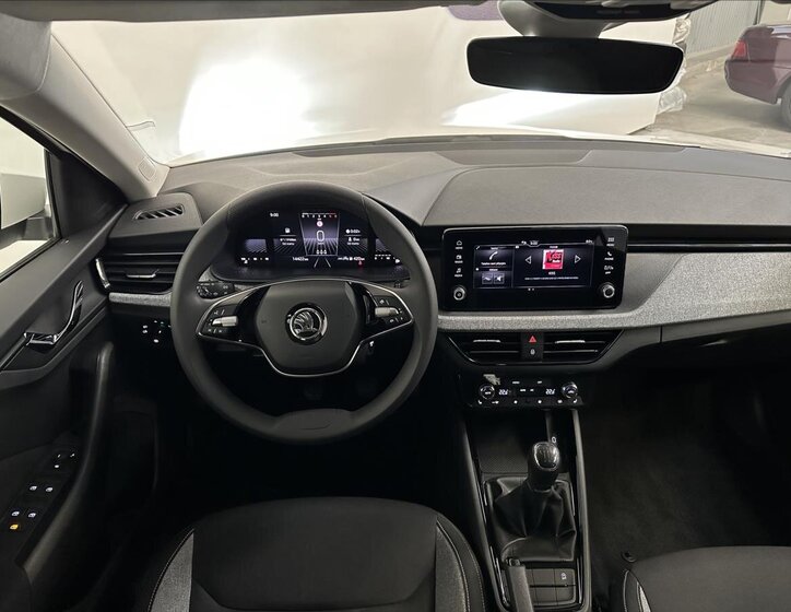 Škoda Scala Hatchback 999,0 70 kw