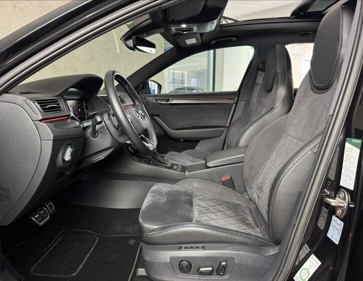 Škoda Superb Kombi 2,0 l 140 kw