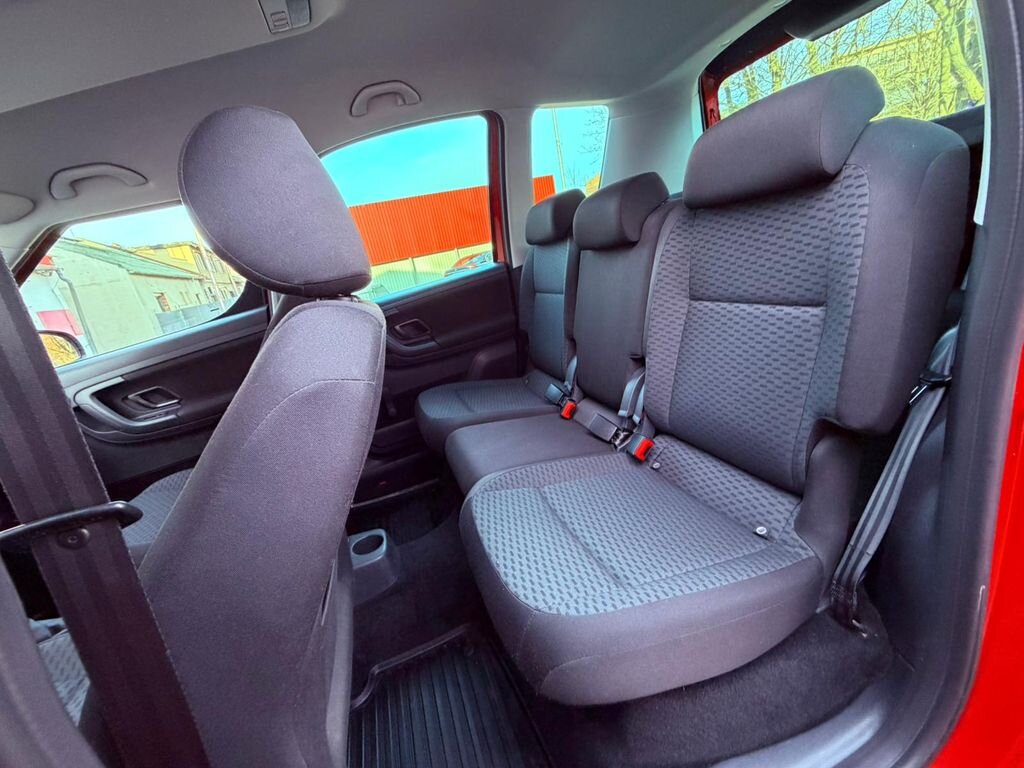 Škoda Roomster Kombi 1,2 l 77 kw