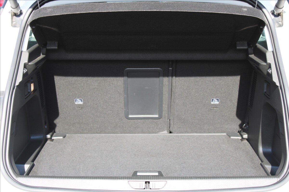 Opel Grandland X SUV / Terénní 1,5 l 96 kw