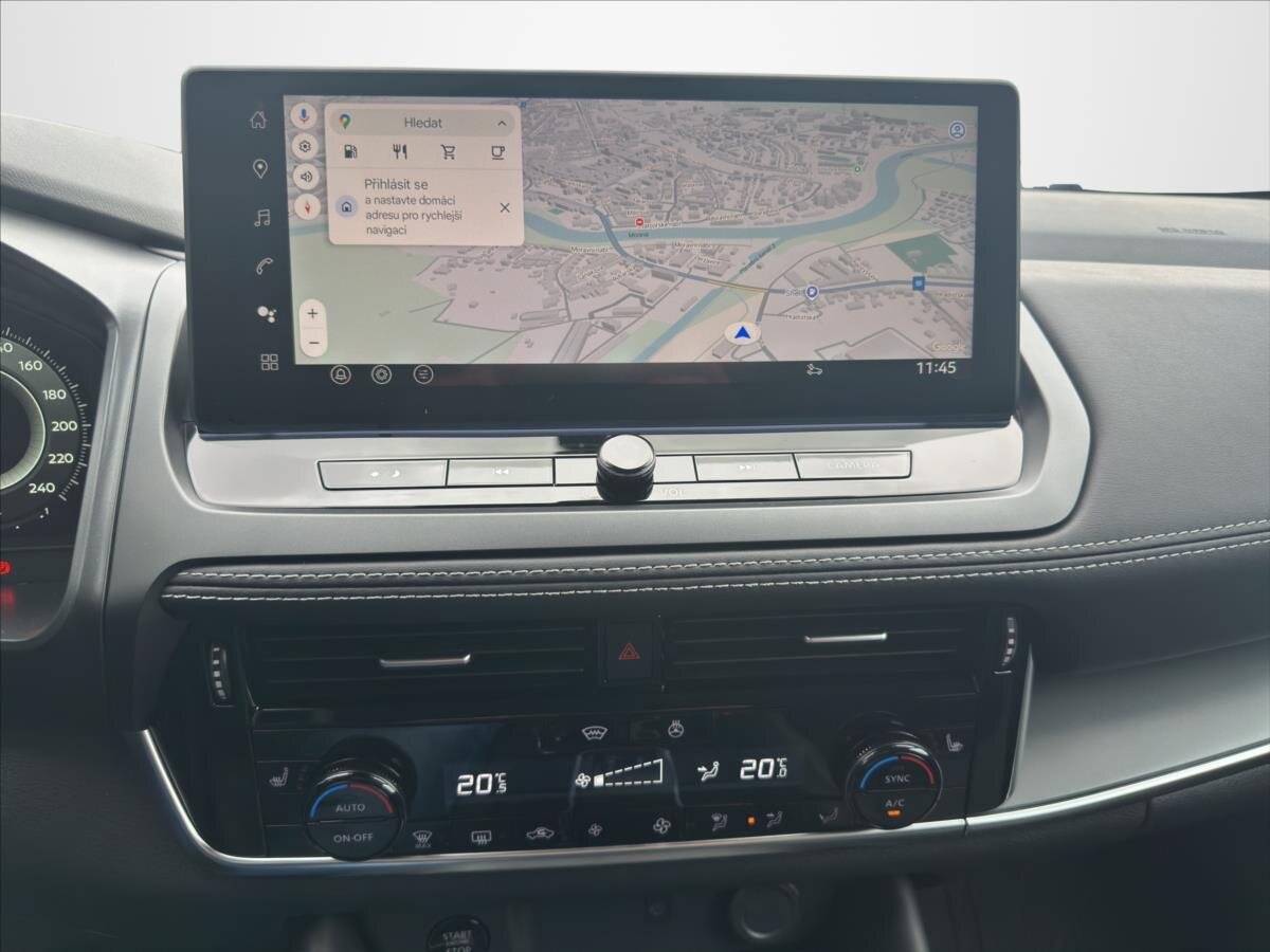 Nissan Qashqai SUV / Terénní 1,3 l 116 kw