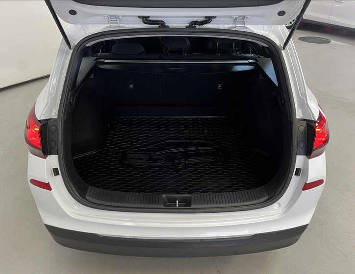 Hyundai i30 Kombi 998,0 88 kw