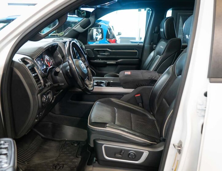Dodge RAM Pick-up 5,7 l 295 kw