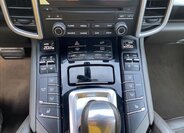 Porsche Cayenne SUV / Terénní 3,0 l 184 kw