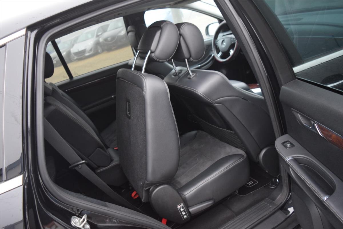 Mercedes-Benz Třídy R Kombi 3,0 l 140 kw