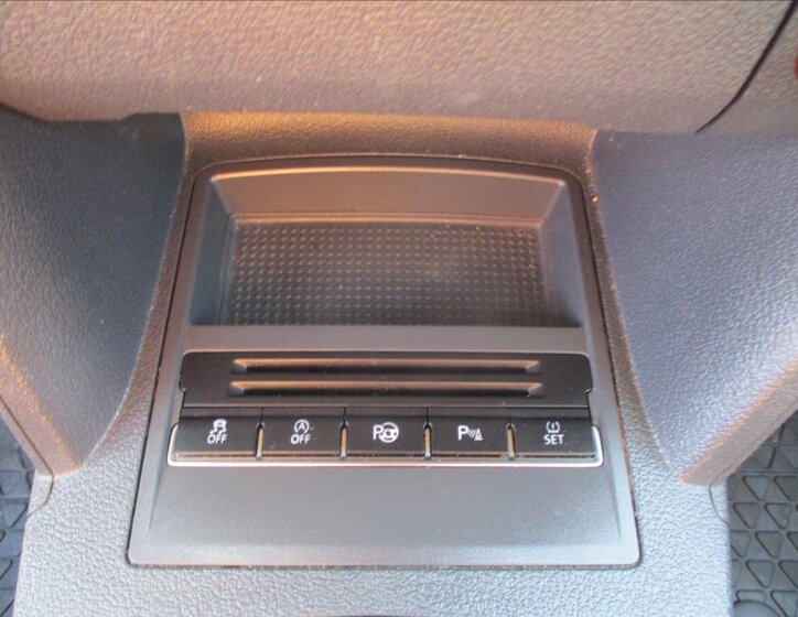 Volkswagen Touran Kombi 1,2 l 77 kw