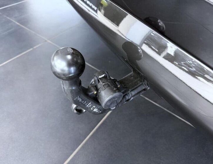 Alfa Romeo Stelvio SUV / Terénní 2,0 l 206 kw