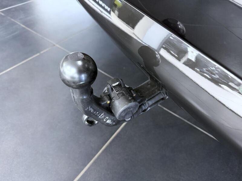 Alfa Romeo Stelvio SUV / Terénní 2,0 l 206 kw