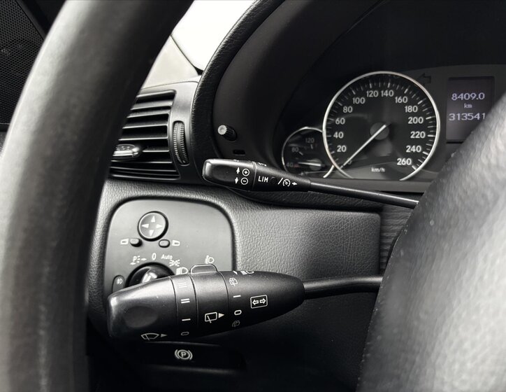 Mercedes-Benz Třídy C Kombi 2,1 l 90 kw