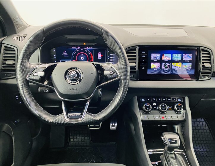 Škoda Karoq SUV / Terénní 1,5 l 110 kw