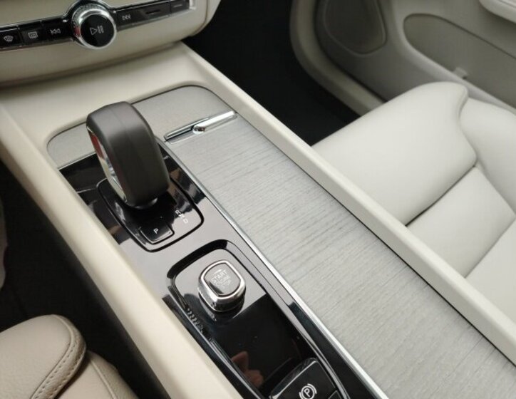 Volvo XC60 SUV 2,0 l 184 kw