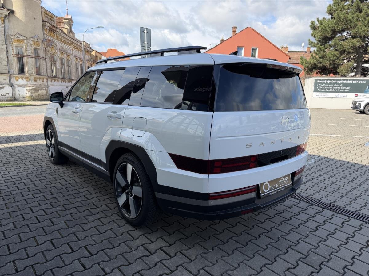 Hyundai Santa Fe SUV / Terénní 1,6 l 117 kw