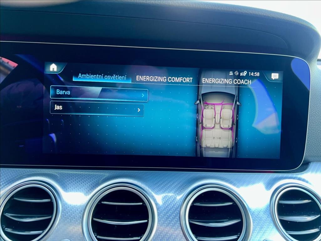 Mercedes-Benz Třídy E Kombi 2,0 l 143 kw