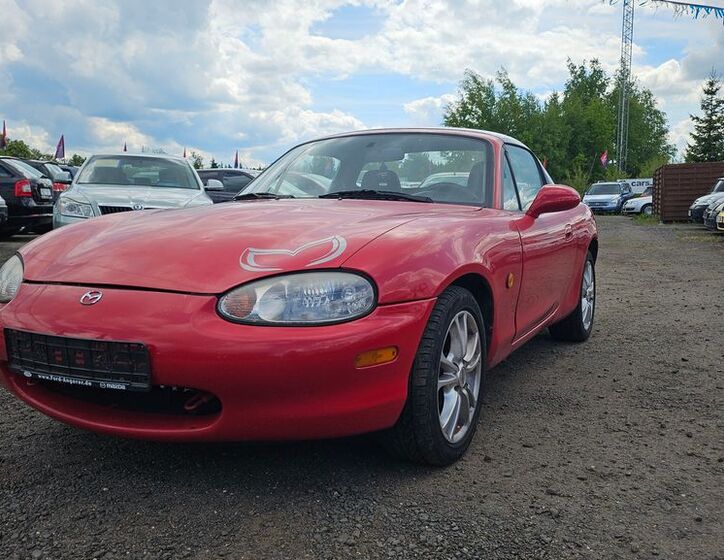 Mazda MX-5 1