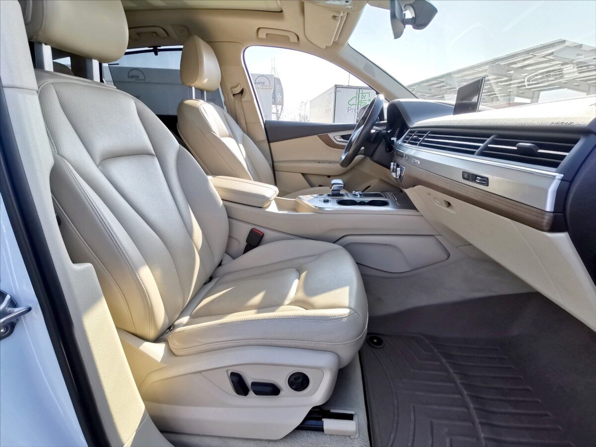 Audi Q7 SUV / Terénní 3,0 l 200 kw