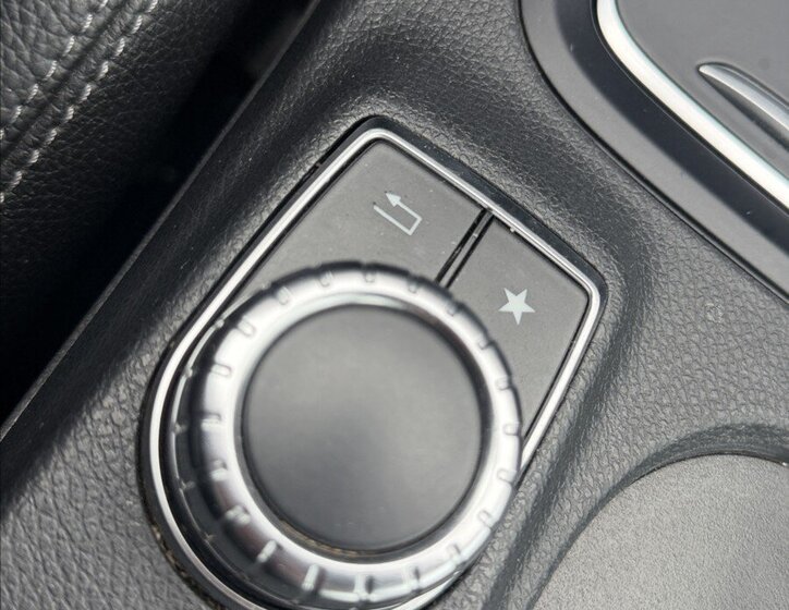 Mercedes-Benz Třídy B Kombi 1,5 l 80 kw