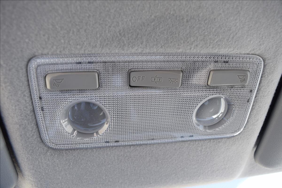 Toyota Yaris Hatchback 998,0 51 kw