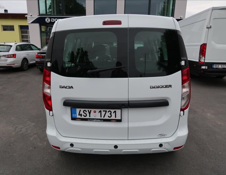Dacia Dokker 8