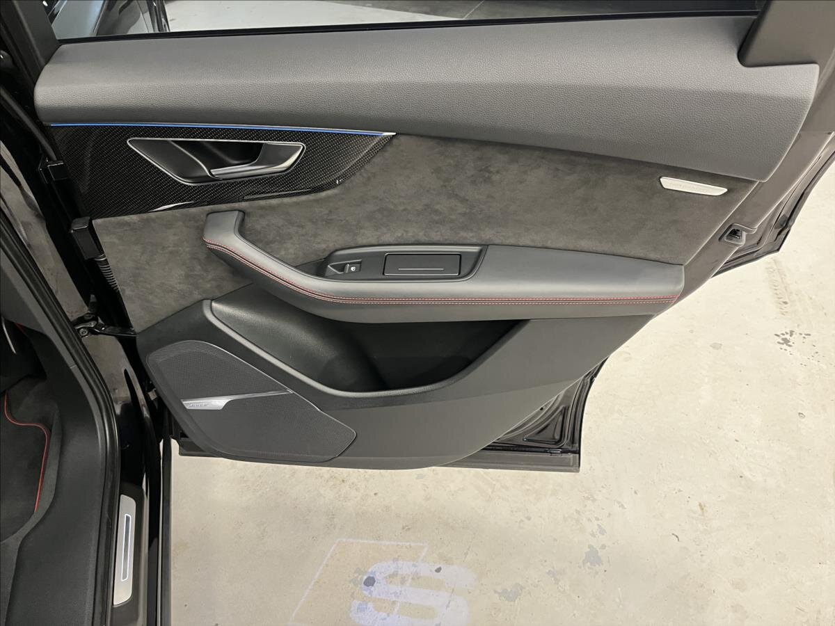 Audi SQ7 Kombi 4,0 l 320 kw