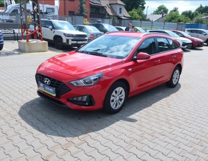 Hyundai i30 Kombi 998,0 88 kw