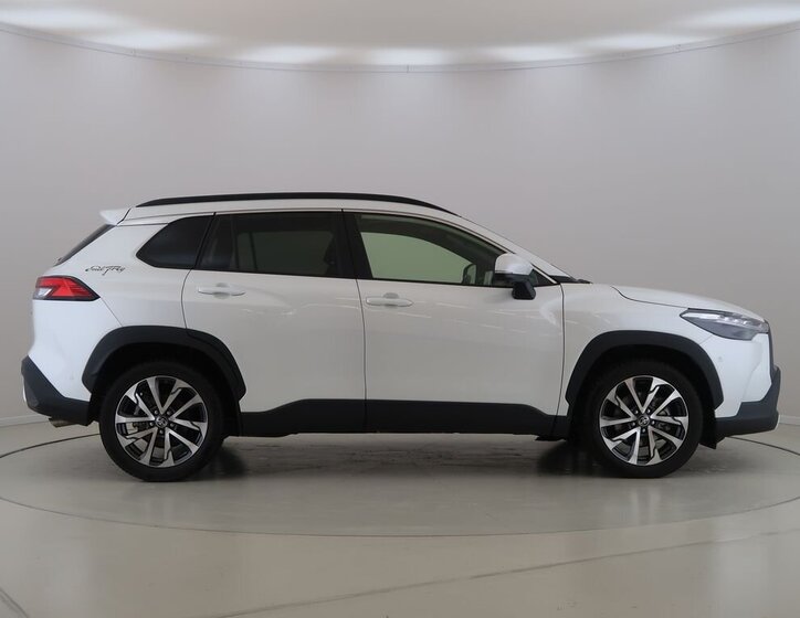 Toyota Corolla Cross Hatchback 2,0 l 112 kw