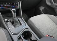 Volkswagen Tiguan 6