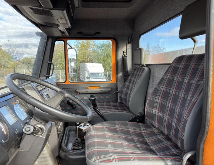 Mercedes-Benz Ostatní 7