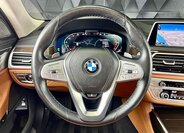 BMW Řada 7 Sedan / Limuzína 3,0 l 250 kw