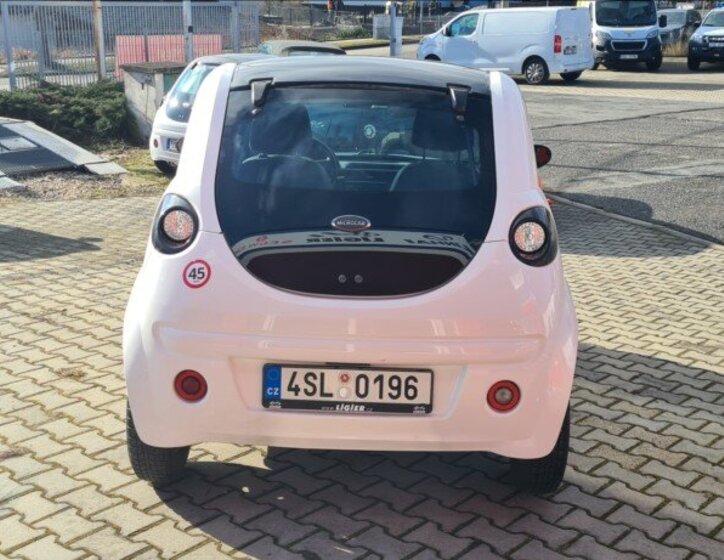 Microcar DUE Hatchback 498,0 6 kw