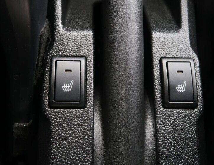 Suzuki Ignis SUV 1,2 l 66 kw