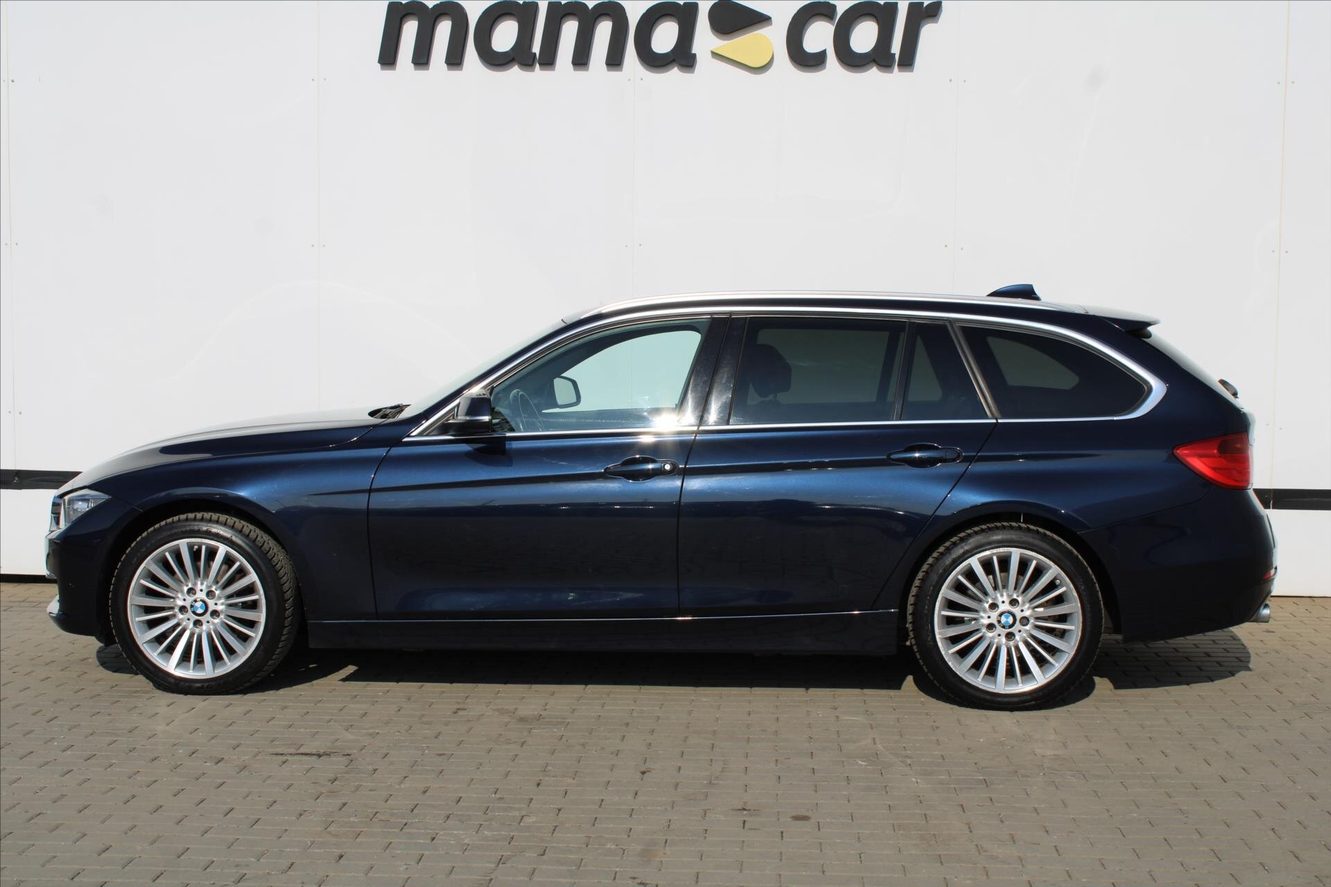 BMW Řada 3 Kombi 2,0 l 135 kw