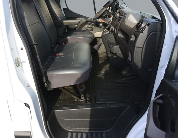 Renault Master Valník 2,3 l 96 kw