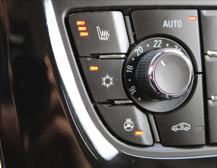 Opel Astra Kombi 2,0 l 121 kw