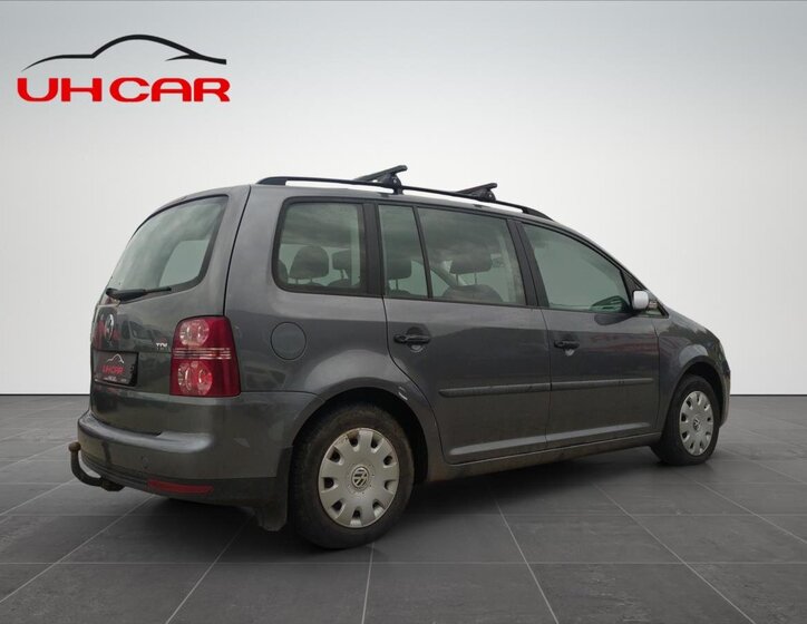 Volkswagen Touran Kombi 1,9 l 77 kw