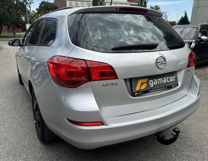 Opel Astra 7