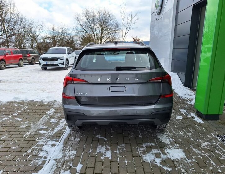 Škoda Kamiq SUV 999,0 85 kw
