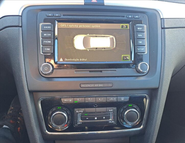 Škoda Superb Kombi 2,0 l 103 kw