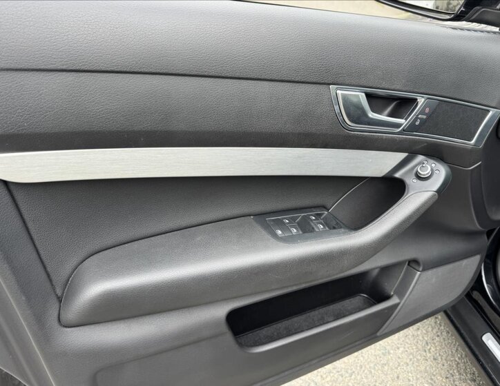 Audi A6 Kombi 3,0 l 176 kw