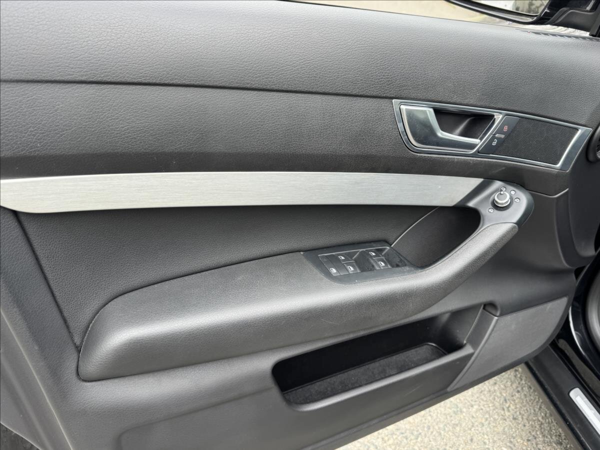 Audi A6 Kombi 3,0 l 176 kw