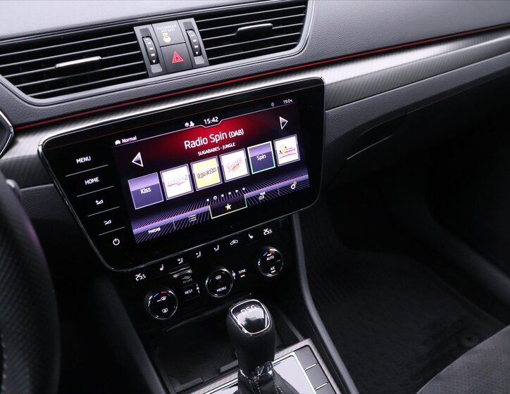 Škoda Superb Liftback 2,0 l 147 kw