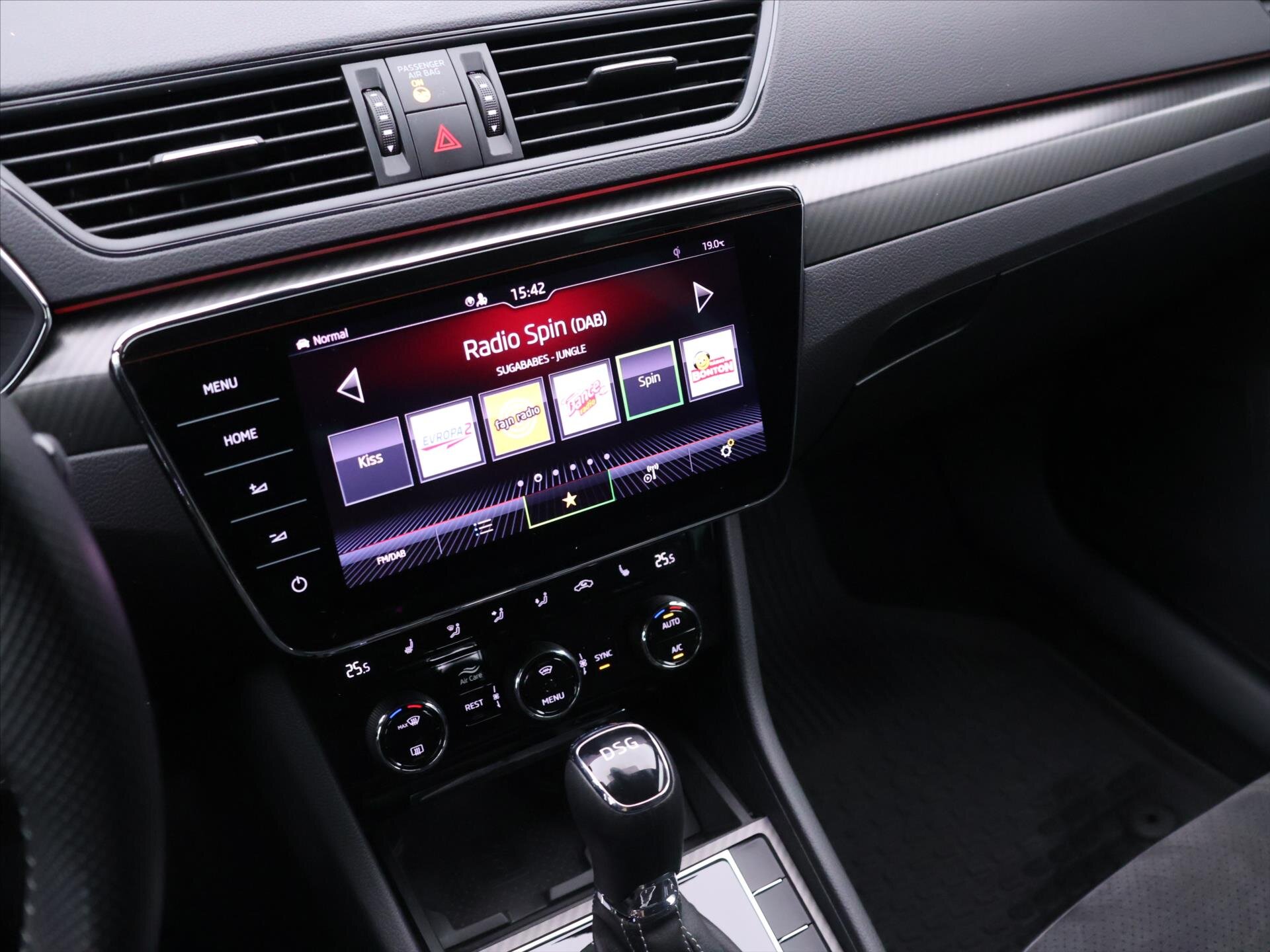 Škoda Superb Liftback 2,0 l 147 kw