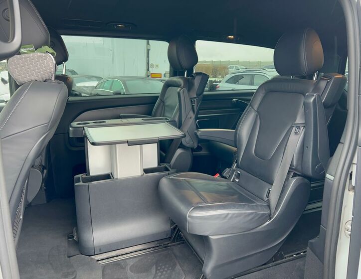 Mercedes-Benz Třídy V 14