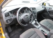 Volkswagen Golf Hatchback 999,0 85 kw