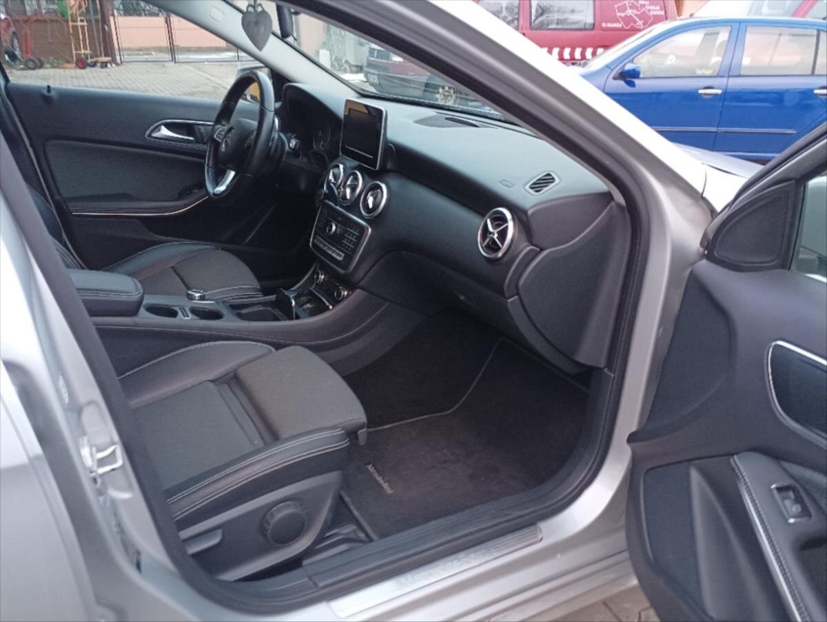 Mercedes-Benz Třídy A