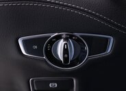 Mercedes-Benz Třídy S Kupé 5,5 l 430 kw