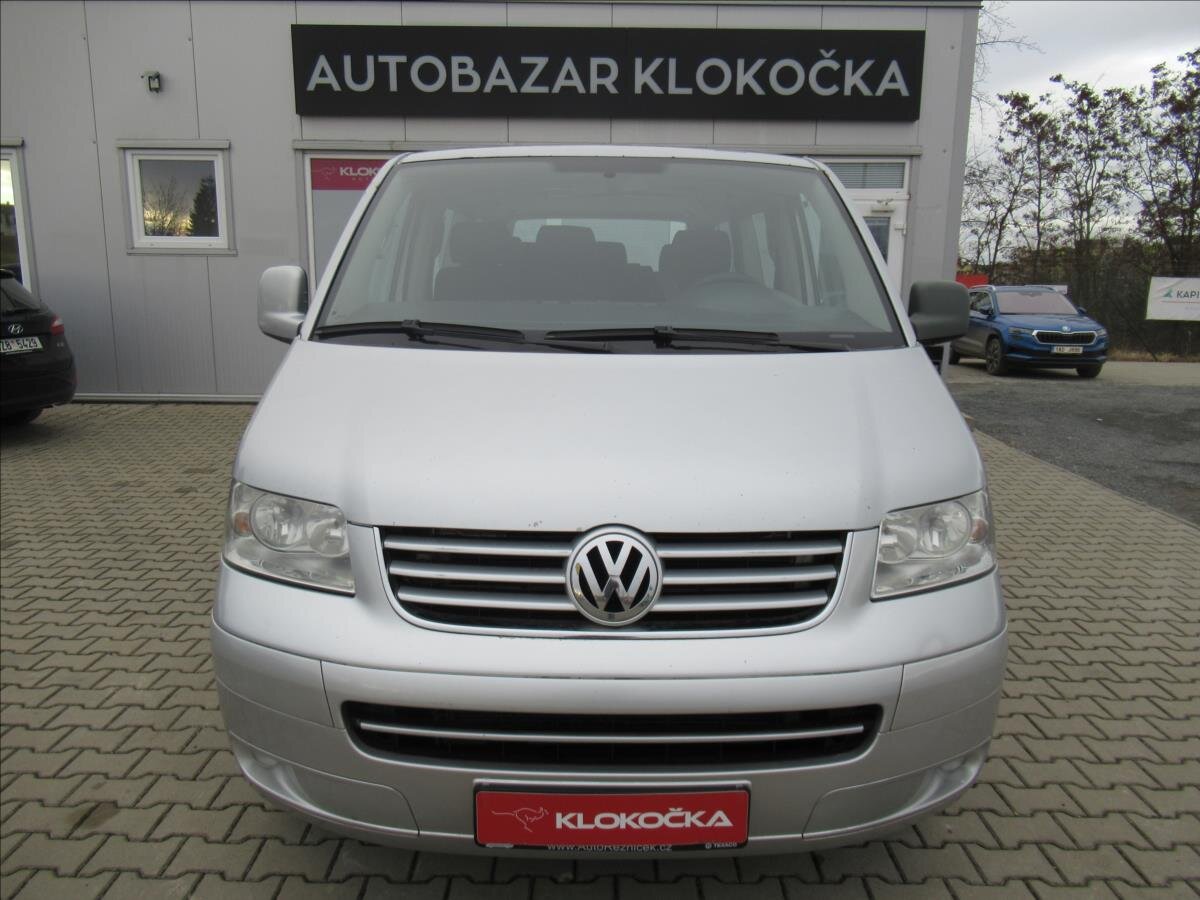 Volkswagen Caravelle MPV 2,5 l 96 kw